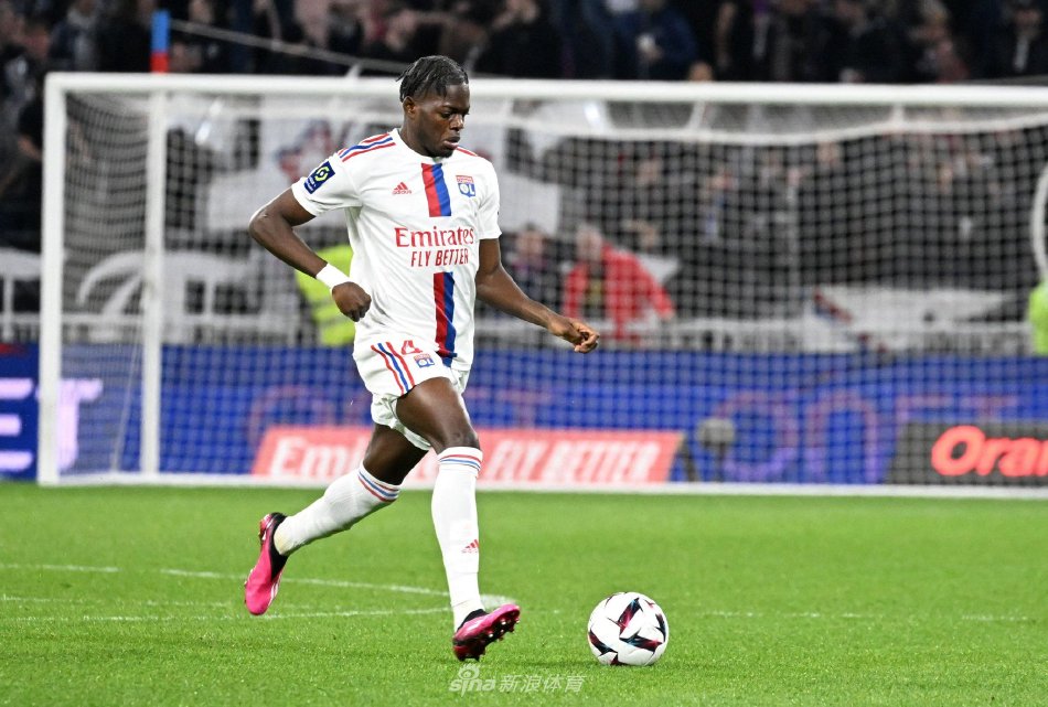 还代表球队 还代表球队