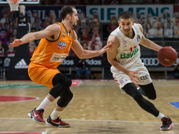 他完成了多 他完成了多