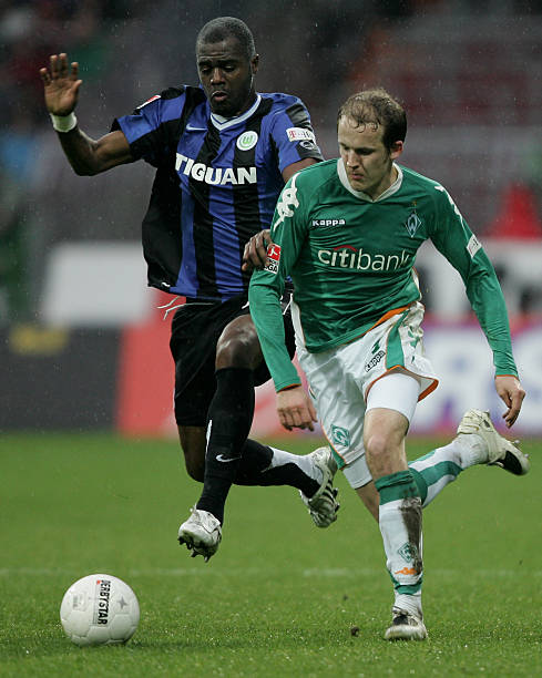 试图在首发 试图在首发