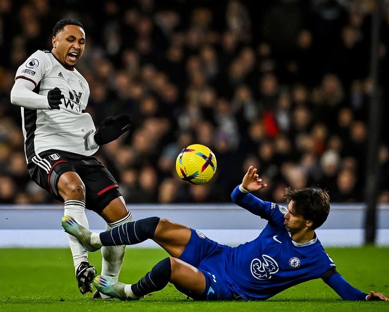 伍中场和锋 伍中场和锋