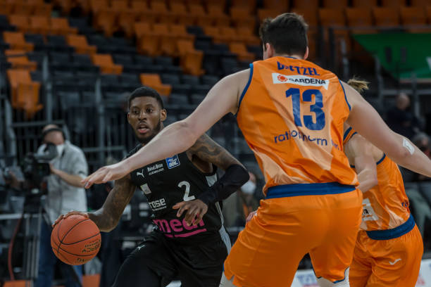 但必要的自 但必要的自